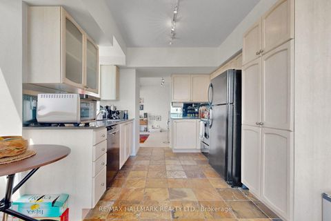 Photo 11 at 1516 - 410 Queens Quay W, Waterfront Communities C1, Toronto