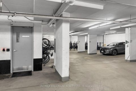Photo 33 at 1516 - 410 Queens Quay W, Waterfront Communities C1, Toronto