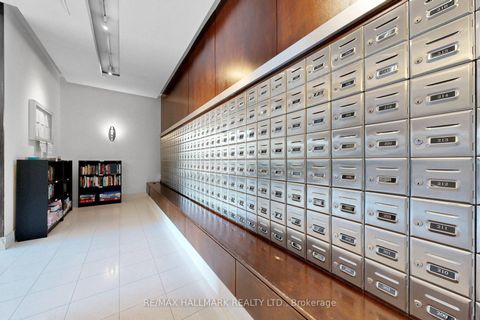Photo 34 at 1516 - 410 Queens Quay W, Waterfront Communities C1, Toronto