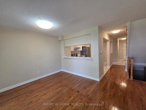 Photo 8 at 81 Northern Heights Drive, Langstaff, Richmond Hill