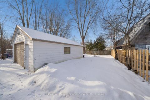 Photo 28 at 27008 Kennedy Road, Historic Lakeshore Communities, Georgina
