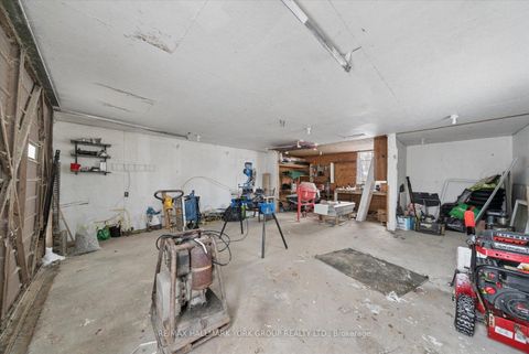 Photo 33 at 27008 Kennedy Road, Historic Lakeshore Communities, Georgina