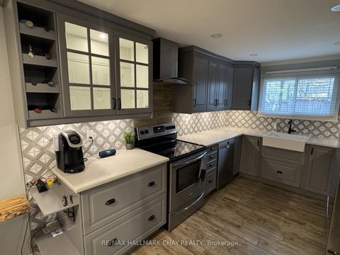Photo 10 at 11 Quail Crescent, Ardagh, Barrie