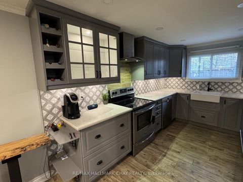 Photo 11 at 11 Quail Crescent, Ardagh, Barrie
