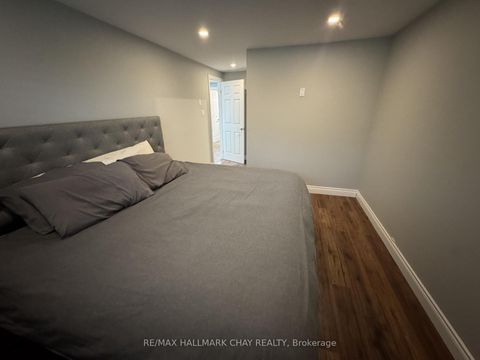 Photo 22 at 11 Quail Crescent, Ardagh, Barrie