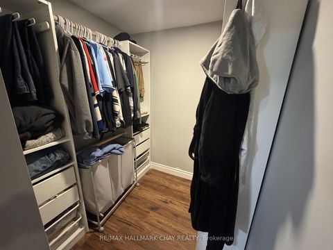 Photo 23 at 11 Quail Crescent, Ardagh, Barrie