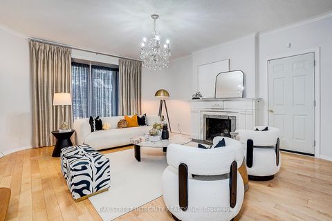 Photo 4 at 46 Caravan Drive, Don Mills, Toronto