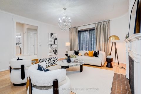 Photo 8 at 46 Caravan Drive, Don Mills, Toronto