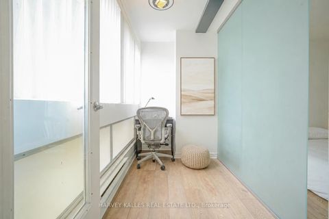 Photo 15 at 609 - 7 Broadway Avenue, Mount Pleasant West, Toronto