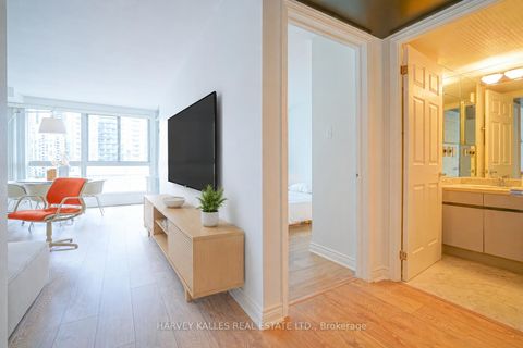 Photo 17 at 609 - 7 Broadway Avenue, Mount Pleasant West, Toronto