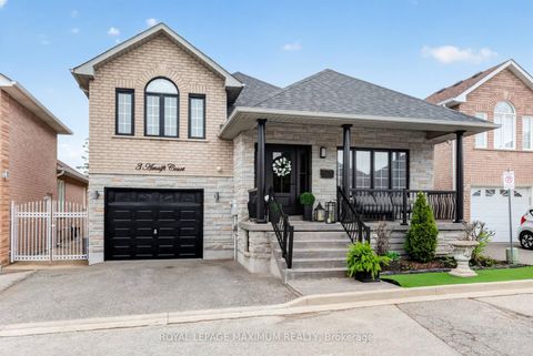 Photo 0 at 3 Amalfi Court, West Woodbridge, Vaughan