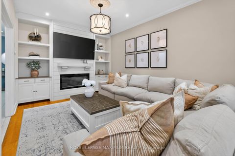 Photo 6 at 3 Amalfi Court, West Woodbridge, Vaughan