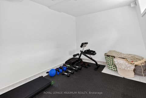 Photo 29 at 3 Amalfi Court, West Woodbridge, Vaughan