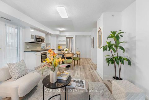 Photo 13 at E112 - 555 WILSON Avenue, Clanton Park, Toronto