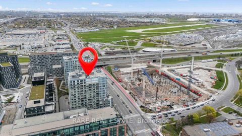 Photo 32 at E112 - 555 WILSON Avenue, Clanton Park, Toronto