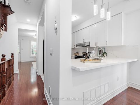 Photo 10 at 35 William Poole Way, Willowdale East, Toronto