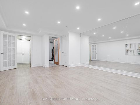 Photo 19 at 35 William Poole Way, Willowdale East, Toronto
