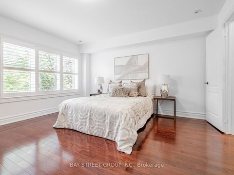 Photo 22 at 35 William Poole Way, Willowdale East, Toronto