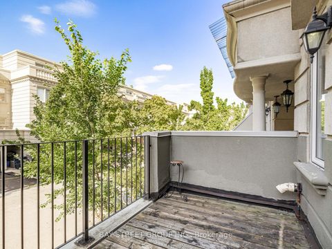 Photo 34 at 35 William Poole Way, Willowdale East, Toronto