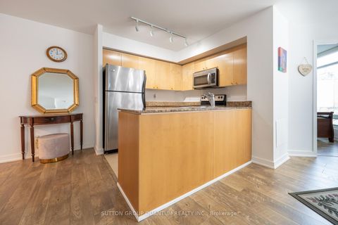 Photo 7 at 311 - 373 Front Street W, Waterfront Communities C1, Toronto