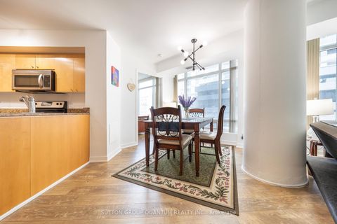 Photo 10 at 311 - 373 Front Street W, Waterfront Communities C1, Toronto