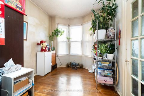 Photo 12 at 623 Ossington Avenue, Little Italy, Toronto