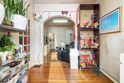 Photo 13 at 623 Ossington Avenue, Little Italy, Toronto
