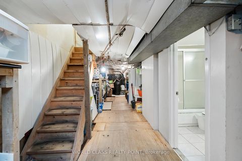 Photo 27 at 623 Ossington Avenue, Little Italy, Toronto