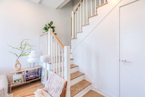 Photo 13 at 1211 - 3100 Keele Street, CFB, Toronto