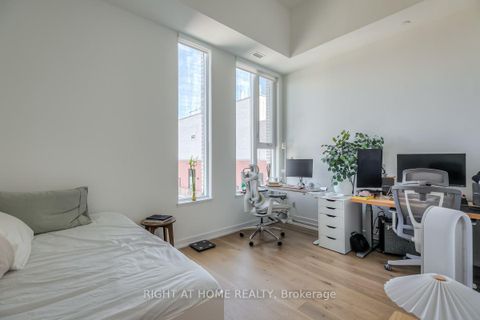 Photo 18 at 1211 - 3100 Keele Street, CFB, Toronto