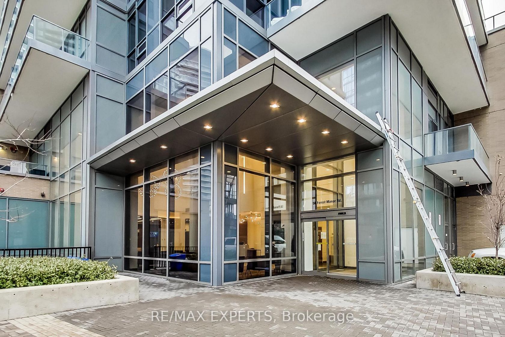 1111 - 56 Forest Manor Road, Henry Farm, Toronto 