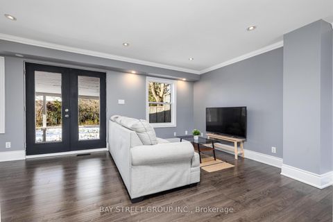 Photo 4 at 112 Bevdale Road, Willowdale West, Toronto