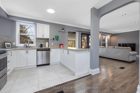 Photo 7 at 112 Bevdale Road, Willowdale West, Toronto