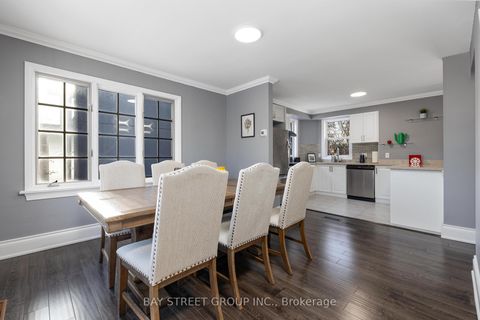 Photo 10 at 112 Bevdale Road, Willowdale West, Toronto