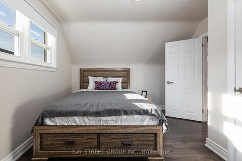 Photo 13 at 112 Bevdale Road, Willowdale West, Toronto