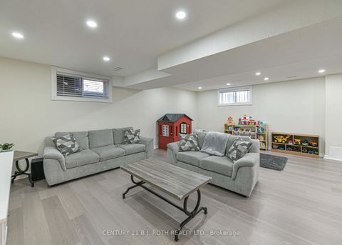 Photo 30 at 4 Lister Drive, Holly, Barrie