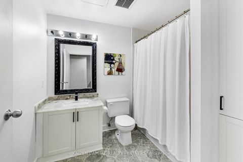 Photo 14 at 103 - 90 Sherbourne Street, Moss Park, Toronto
