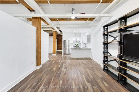Photo 17 at 103 - 90 Sherbourne Street, Moss Park, Toronto