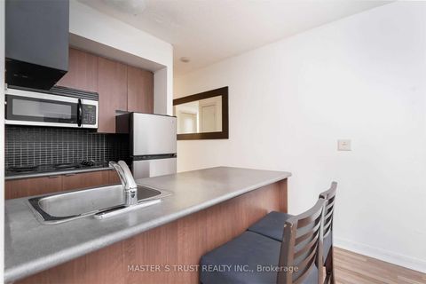 Photo 3 at 705 - 8 Colborne Street, Yonge Corridor, Toronto