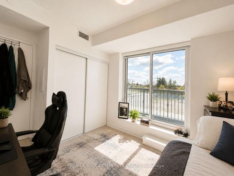 Photo 8 at 202W - 3 Rosewater Street, South Richvale, Richmond Hill