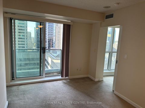 Photo 9 at 2116 - 8 Park Road, Moore Park, Toronto