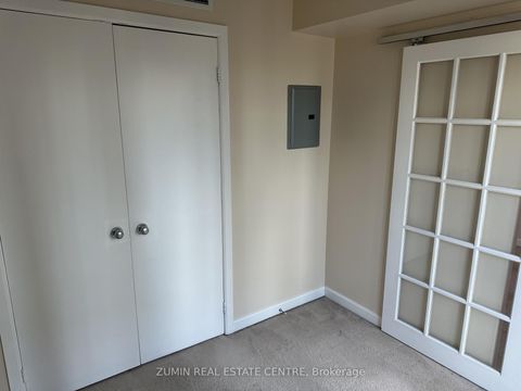 Photo 20 at 2116 - 8 Park Road, Moore Park, Toronto