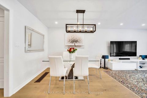Photo 7 at 88 Matteo David Drive, Rouge Woods, Richmond Hill