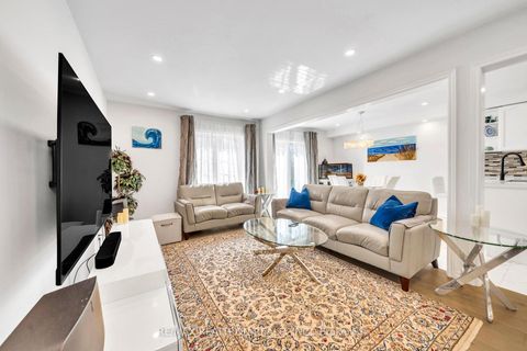 Photo 9 at 88 Matteo David Drive, Rouge Woods, Richmond Hill