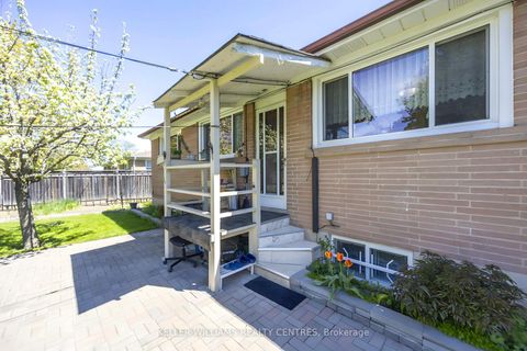 Photo 30 at 30 Bendale Boulevard W, Bendale, Toronto