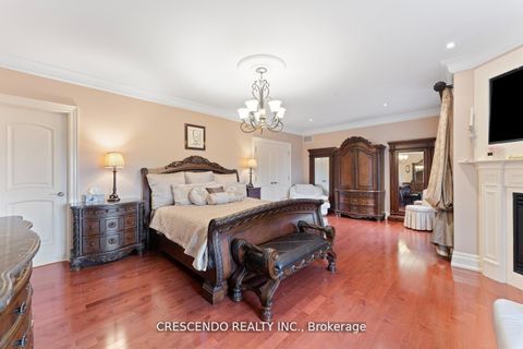 Photo 18 at 2 Prince Adam Court, King City, King