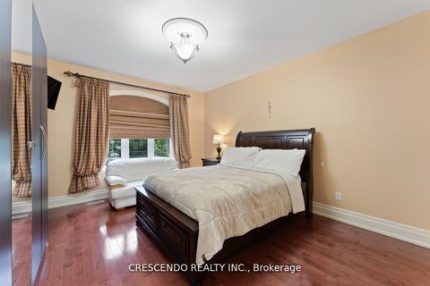 Photo 23 at 2 Prince Adam Court, King City, King