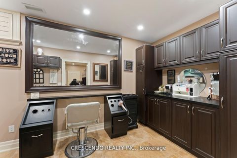 Photo 34 at 2 Prince Adam Court, King City, King