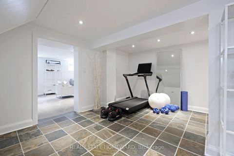 Photo 9 at 49 Greenfield Drive, City Centre West, Toronto