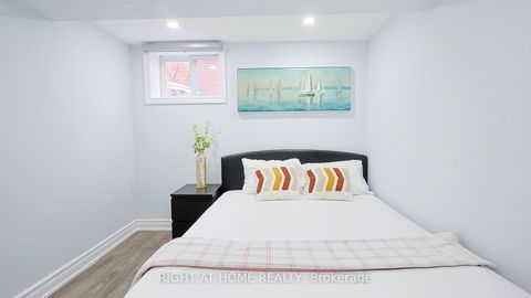Photo 34 at 150 Tower Drive, Maryvale, Toronto